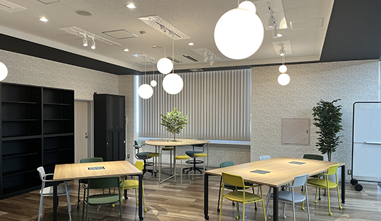 某私立学校自習室2の画像